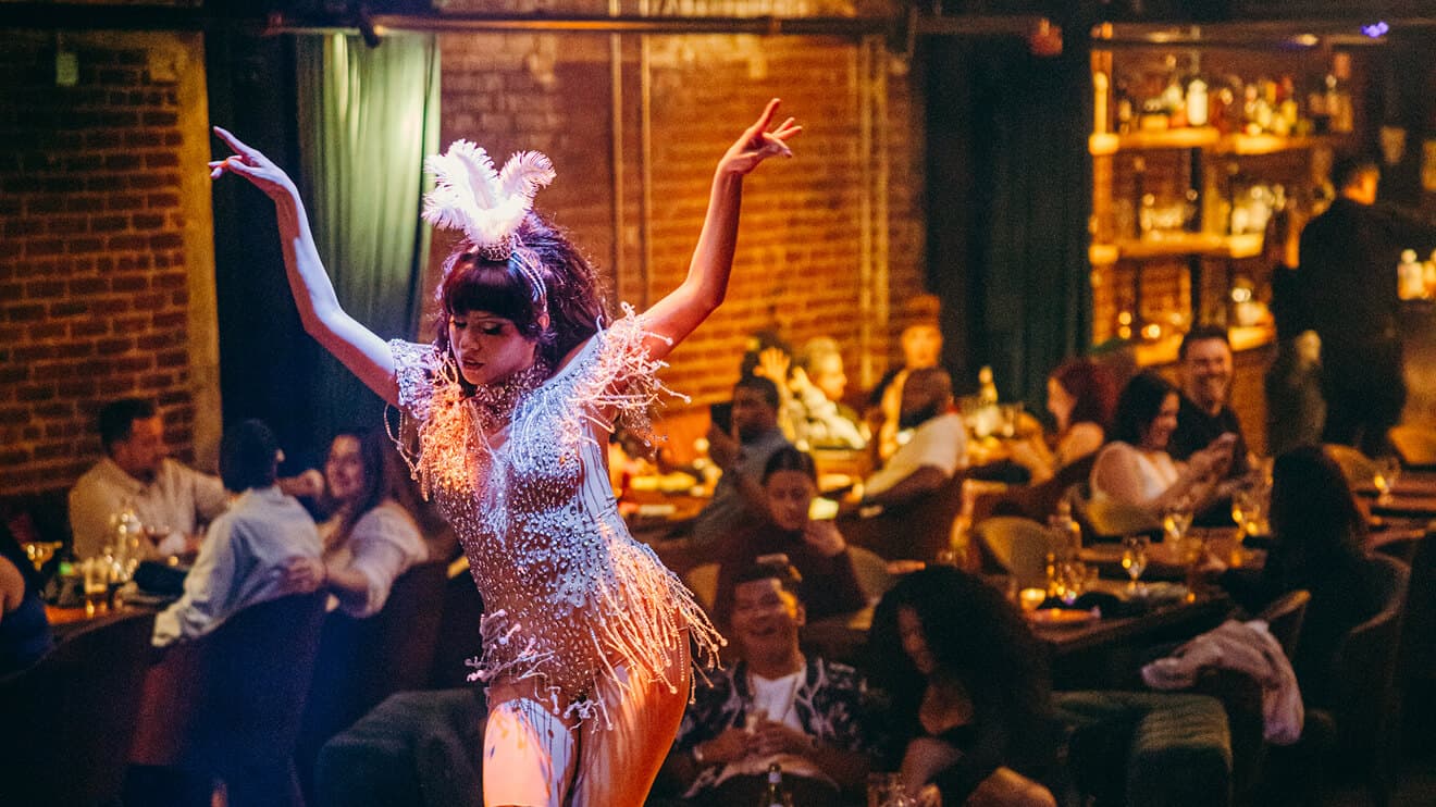 How to Choose the Right Restaurant for an Adult Birthday Party